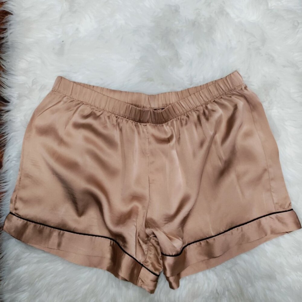 Intimissimi Soft Satin Piping Trim Short Sleeve Shirt & Shorts Pajama Set Size L - Picture 6 of 16